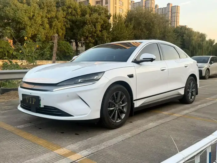 QinL EV 2025 Model 470KM Leading Model – фото 1