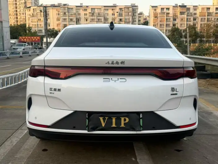 QinL EV 2025 Model 470KM Leading Model – фото 5