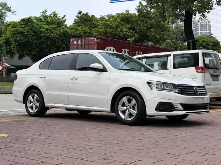 Volkswagen Lavida 2019 Model Voyage 1.5L Automatic Fashion edition China VI – фото 3