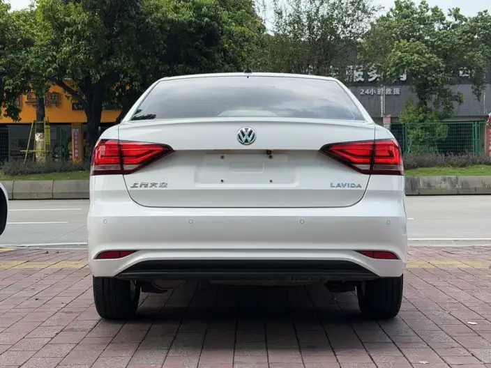 Volkswagen Lavida 2019 Model Voyage 1.5L Automatic Fashion edition China VI – фото 5