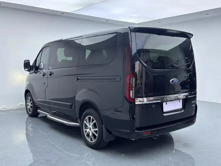 Tourneo 2023 Model 2.0T Automatic Enjoy Edition – фото 5