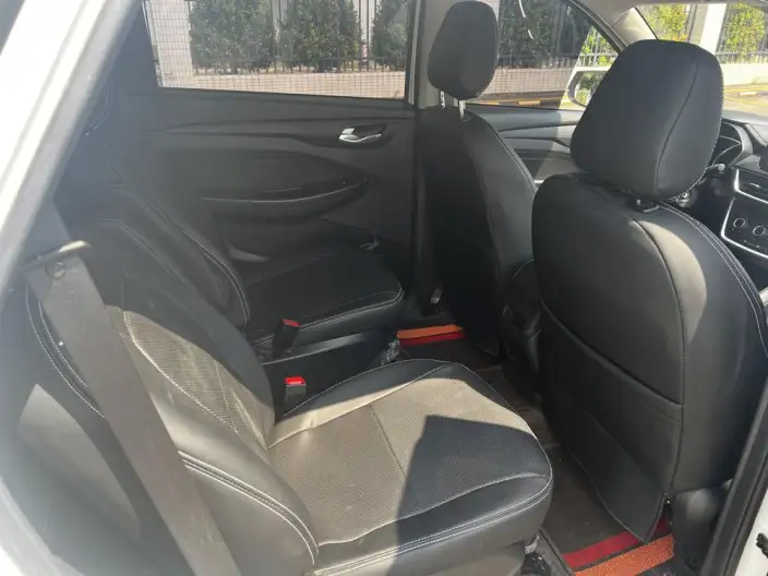 Wuling Hongguang S3 2019 Model 1.5L Manual Standard Model China VI – фото 9