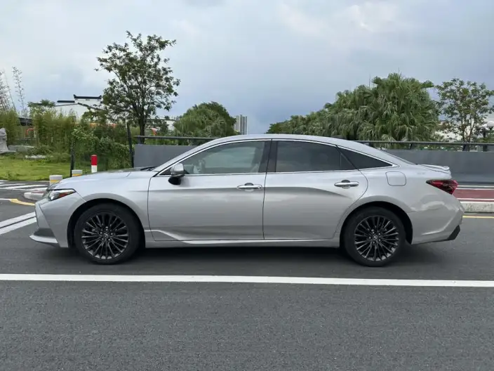 Toyota Avalon 2019 Model 2.5L Touring Premium Edition China VI – фото 4