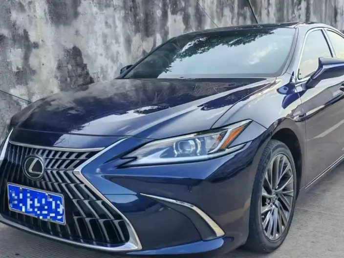 Lexus ES 2022 Model 200 Superior Edition – фото 3