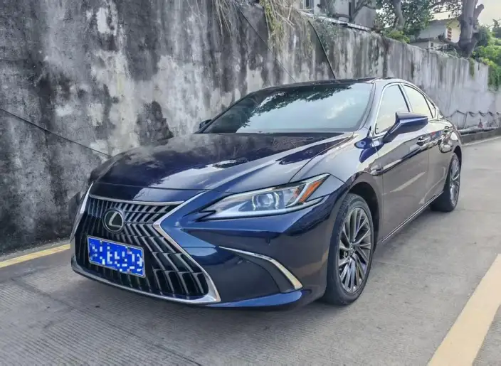 Lexus ES 2022 Model 200 Superior Edition – фото 10