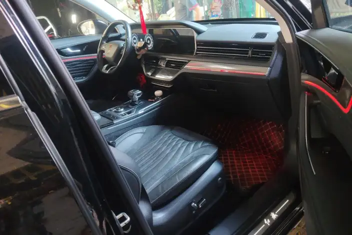 Hongqi HS5 2022 Model Facelift 2.0T Smart Flag Enjoy Edition – фото 8