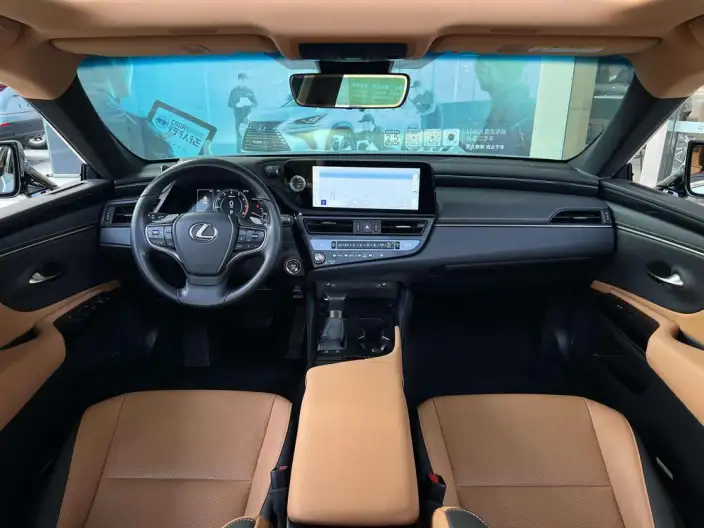 Lexus ES 2022 Model 200 Superior Edition – фото 8