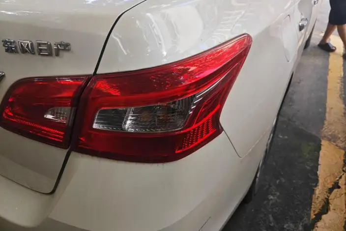 Nissan Sylphy 2024 Model Classic 1.6L XE CVT Comfort Edition – фото 10