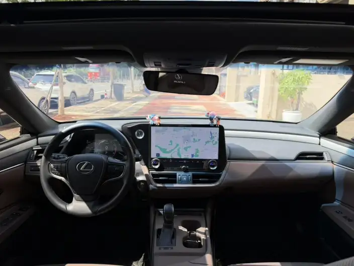 Lexus ES 2025 Model 200 Premium – фото 7