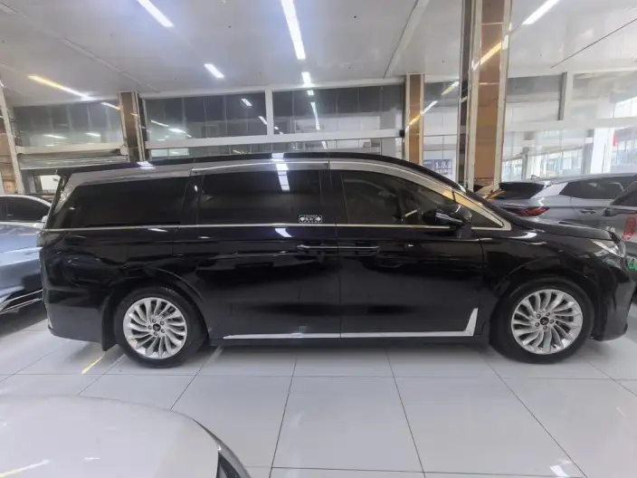 VOYAH Dreamer PHEV 2024 Model Ultra-long Endurance Superior Edition – фото 5