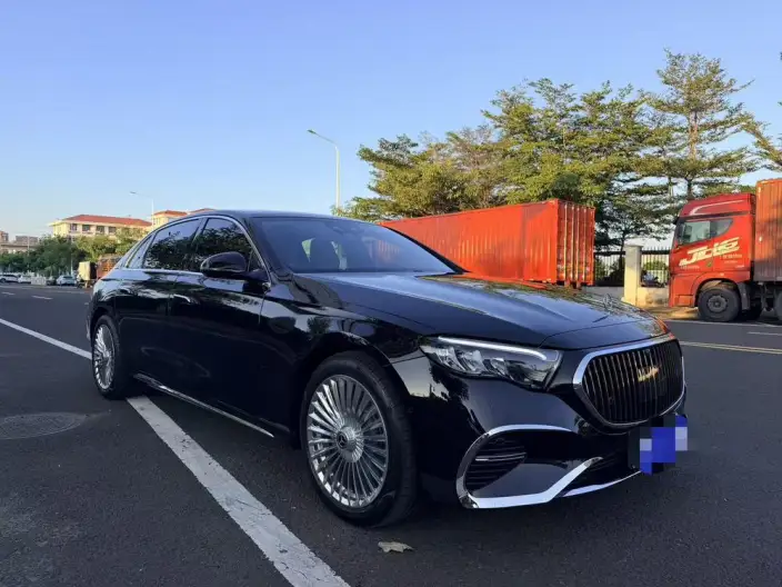 Mercedes-Benz E-Class 2026 Model E 300 L Luxury Model sedan – фото 3
