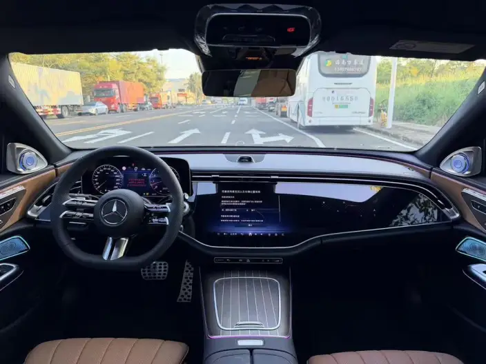 Mercedes-Benz E-Class 2026 Model E 300 L Luxury Model sedan – фото 7