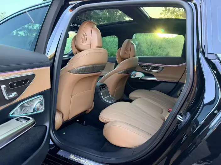 Mercedes-Benz E-Class 2026 Model E 300 L Luxury Model sedan – фото 9