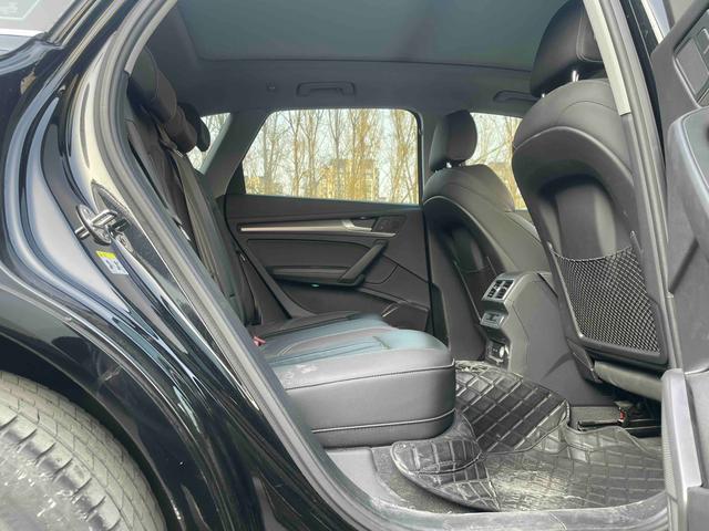 Audi Q5L 2022 40 TFSI Luxury Dynamic – фото 24