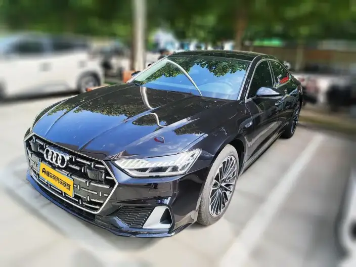 Audi A7 L 2024 Model 45 TFSI Luxury Model – фото 1