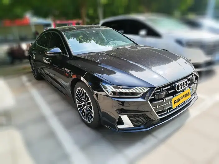 Audi A7 L 2024 Model 45 TFSI Luxury Model – фото 3