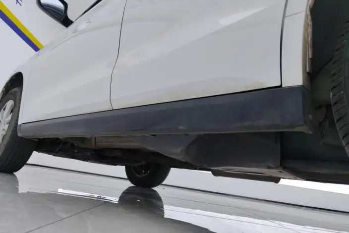 Haval M6 2023 Model PLUS 1.5T DCT Elite Smart Connect Model – фото 8
