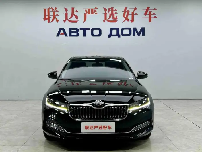 Skoda Superb 2024 Model TSI280 DSG Exclusive Edition – фото 2