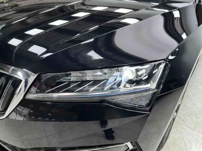 Skoda Superb 2024 Model TSI280 DSG Exclusive Edition – фото 8