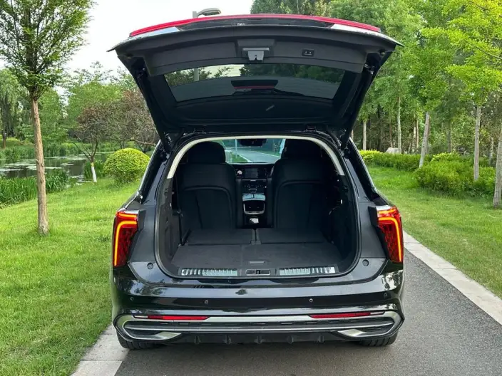 HONGQI E-HS9 2022 Model 690km Flag Xiang Edition VI seat – фото 8