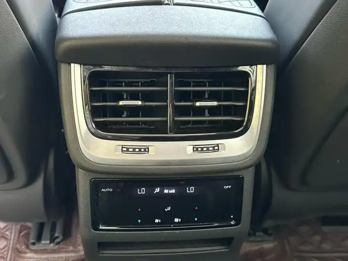HONGQI E-HS9 2022 Model 690km Flag Xiang Edition VI seat – фото 10