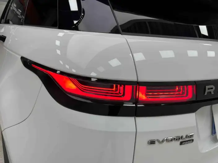 Range Rover Evoque 2021 Model Aurora L 249PS R-Dynamic S Performance version – фото 9