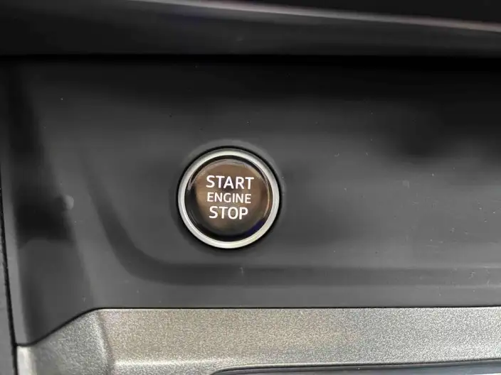 AUDI Q3 2023 Model 35 TFSI Fashion Dynamic Model – фото 10