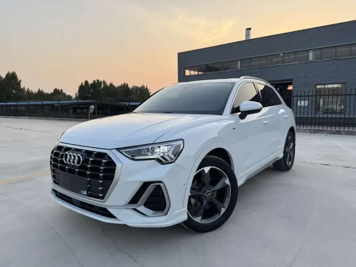 AUDI Q3 2022 Model 35 TFSI Fashion Dynamic Model – фото 1