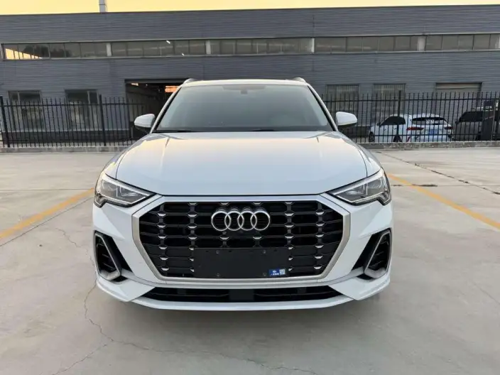 AUDI Q3 2022 Model 35 TFSI Fashion Dynamic Model – фото 2