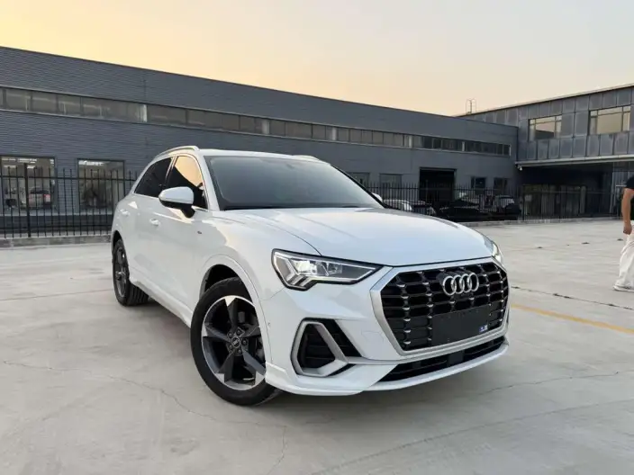 AUDI Q3 2022 Model 35 TFSI Fashion Dynamic Model – фото 3