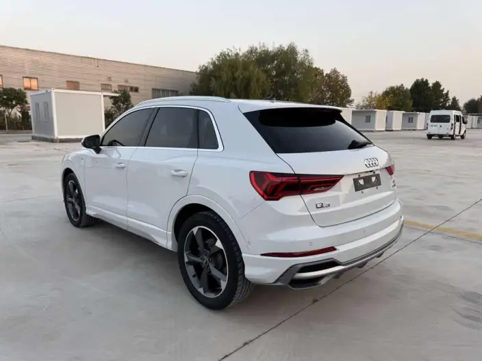 AUDI Q3 2022 Model 35 TFSI Fashion Dynamic Model – фото 4