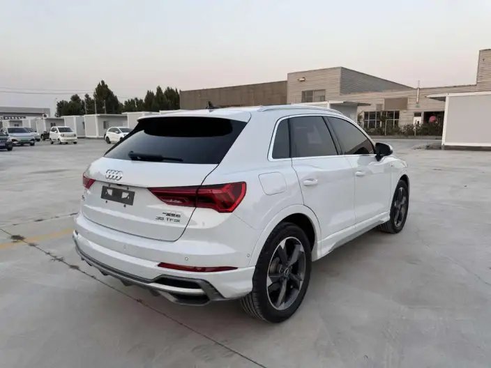 AUDI Q3 2022 Model 35 TFSI Fashion Dynamic Model – фото 6