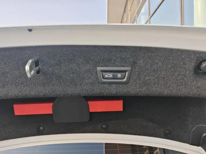 BMW i3 2026 Model Facelift eDrive35L – фото 7