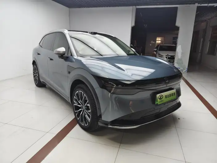 ZEEKR 7X 2025 Model 100kWh Long Battery Life Pro Rear Drive Smart Driving Edition – фото 3