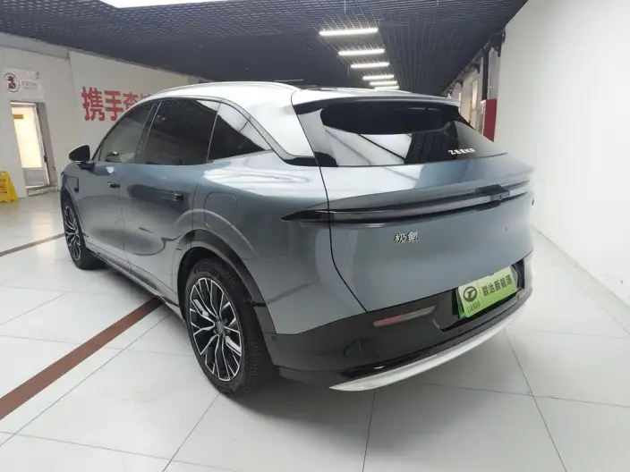 ZEEKR 7X 2025 Model 100kWh Long Battery Life Pro Rear Drive Smart Driving Edition – фото 4