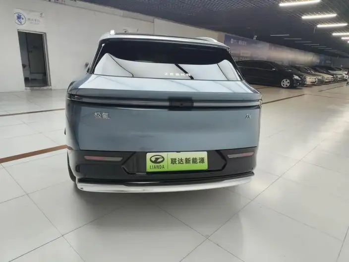 ZEEKR 7X 2025 Model 100kWh Long Battery Life Pro Rear Drive Smart Driving Edition – фото 5