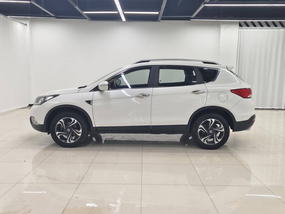DFM AX7 2016 модификация 2.0L автоматическое Smart Yi тип