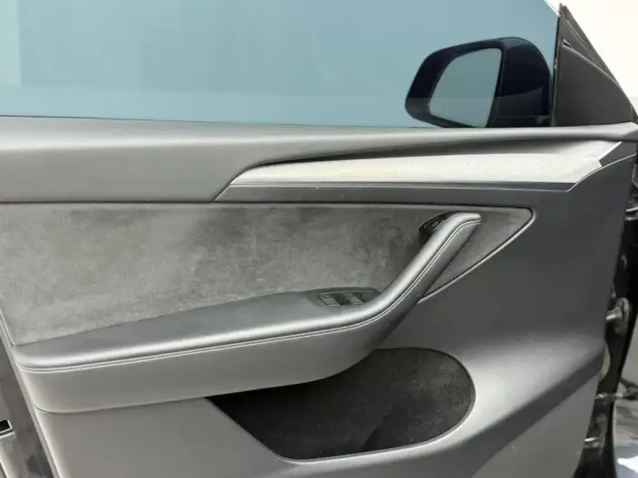 Model Y 2024 Model Rear-wheel drive version – фото 7