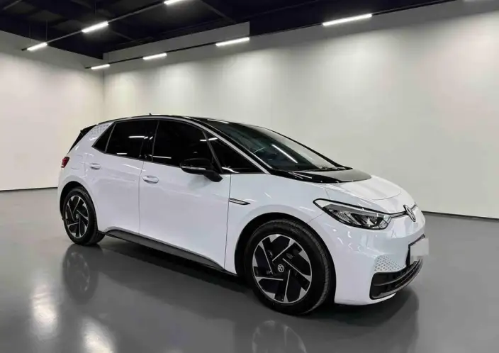 Volkswagen ID.3 2023 Model Pure Smart Edition – фото 3