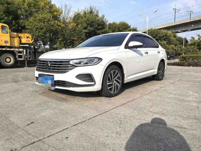 Volkswagen Lavida 2023 Model Facelift 1.5L Automatic Five million editions – фото 10