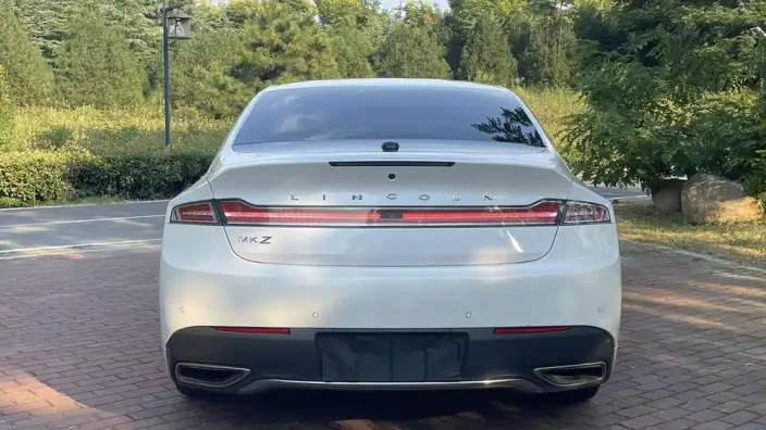 Lincoln MKZ 2019 Model 2.0T Zunya Edition China VI – фото 5