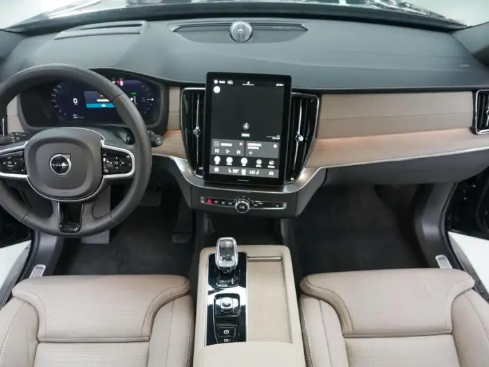 Volvo XC90 PHEV 2025 Model Facelift E Drive Hybrid T8 Long Battery Life Pro Smart Prestige Deluxe Edition 7 seat – фото 7