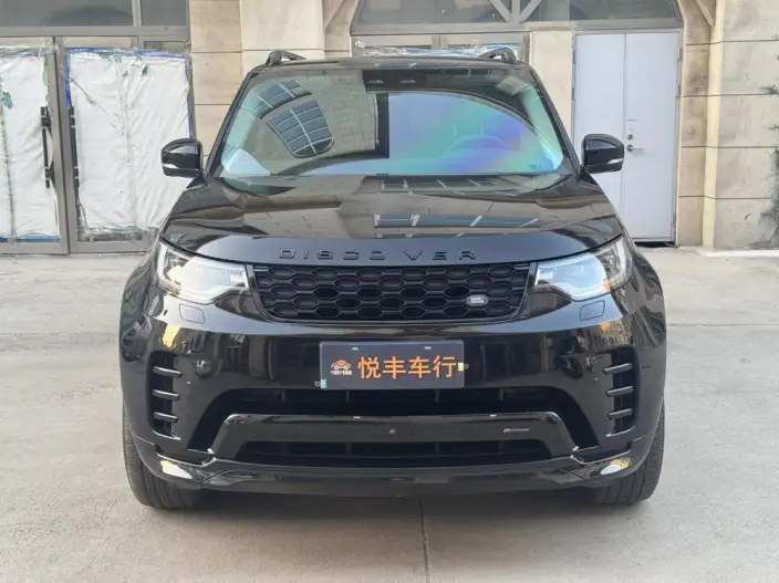 Land Rover Discovery 2023 Model Facelift 360PS R-Dynamic S – фото 2