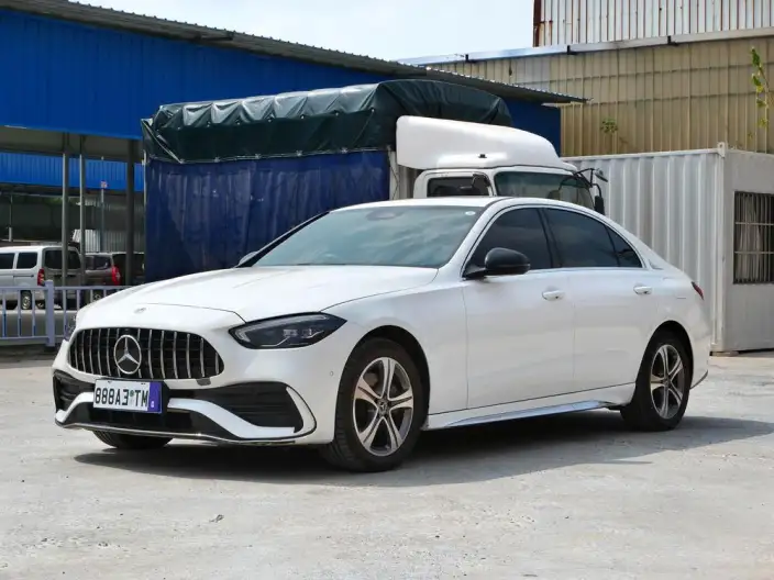 Mercedes-Benz C-Class 2022 Model Facelift C 200 L Sports Edition – фото 1