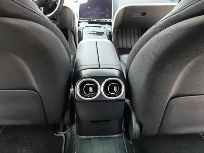 Mercedes-Benz C-Class 2022 Model Facelift C 200 L Sports Edition – фото 8