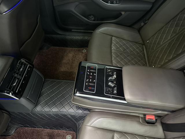Audi A8 2021 A8L 50 TFSI quattro Com f ort – фото 18
