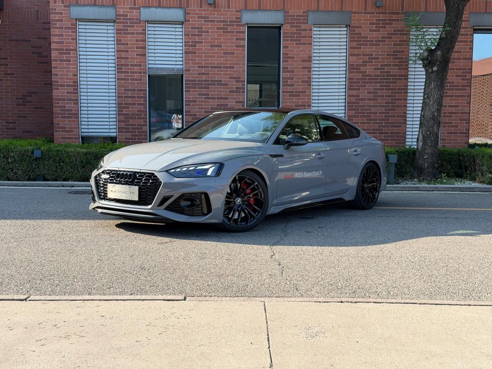 Audi RS 5 2024 модификация 2.9T Sportback Standard Edition