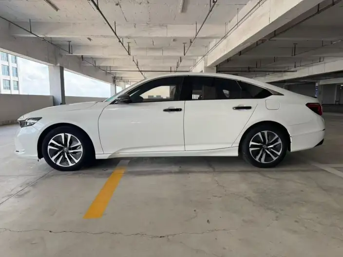 Honda INSPIRE 2022 Model Rui*Hybrid 2.0L Jingya Edition – фото 4