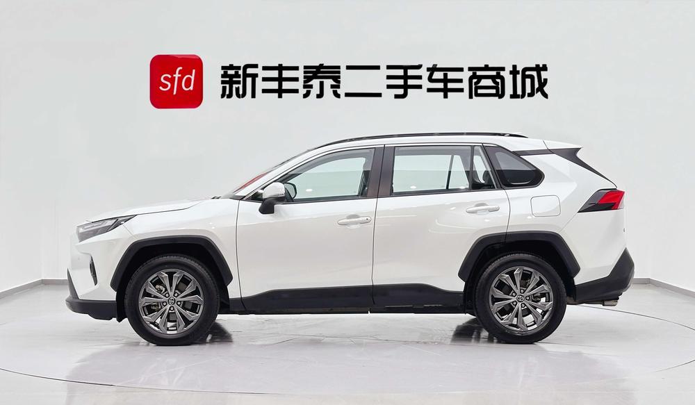 Toyota RAV4 2023 2.0L CVT 2WD Fashion PLUS Edition