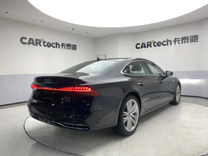 Audi A7 L 2025 Model 45 TFSI quattro Luxury Model – фото 7
